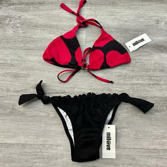 MIlove Red Hearts with black bottom Bikini - Picture 1 of 2